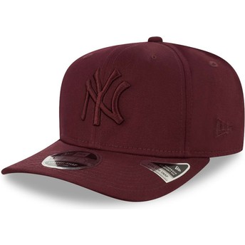 New Era Curved Brim Maroon Logo 9FIFTY Stretch Snap New York Yankees MLB Maroon Snapback Cap